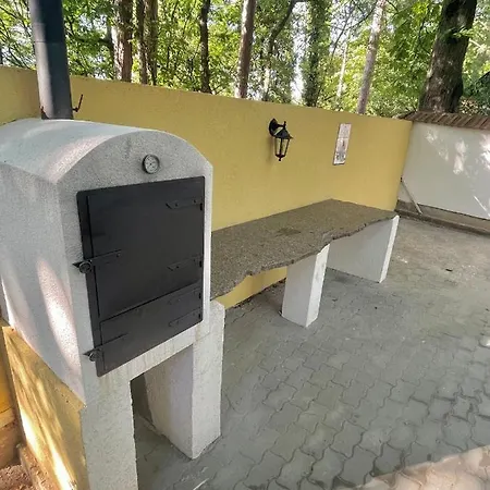 Holiday home Bagolyvar